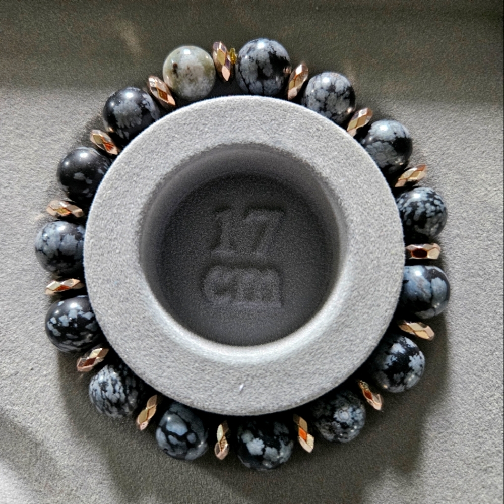 Bead bracelet